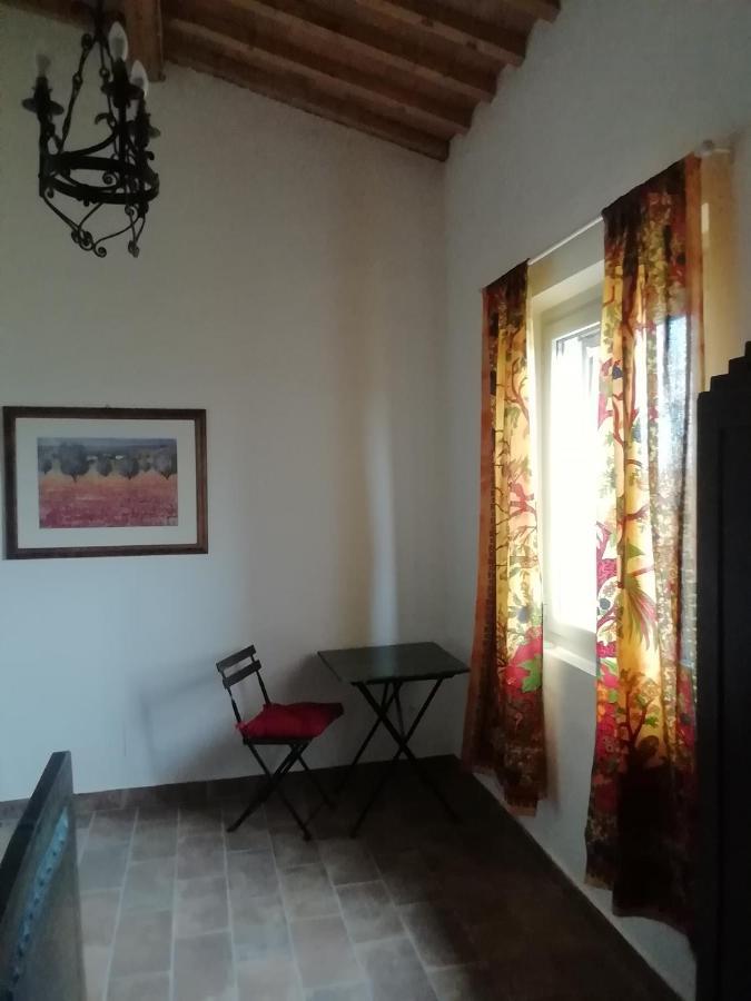 Agriturismo Fattoria Le Caprine Gambassi Terme Extérieur photo